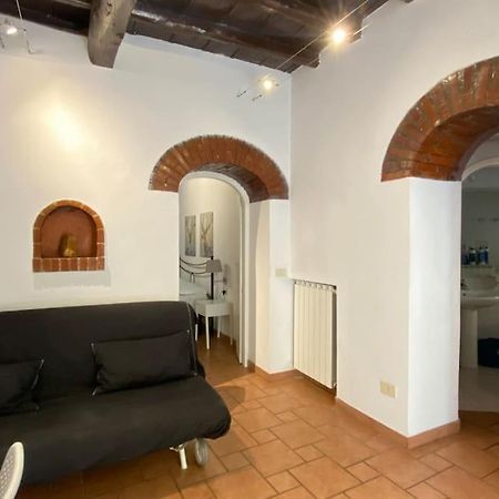 Vicolo Del Bologna Apartment روما المظهر الخارجي الصورة
